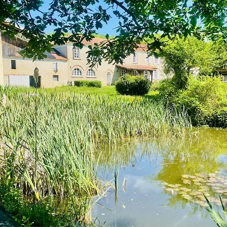 2 Bedroom On Bidallon Manor Estate Daire *