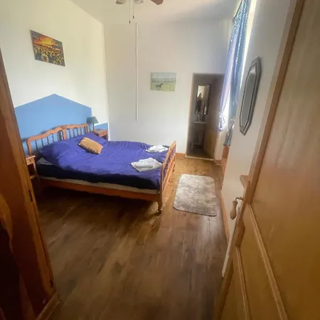 Apartamento 2 Bedroom On Bidallon Manor Estate