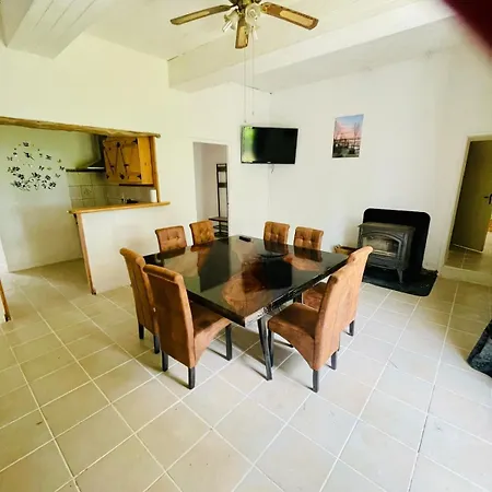 Daire 2 Bedroom On Bidallon Manor Estate