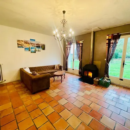 Daire 2 Bedroom On Bidallon Manor Estate